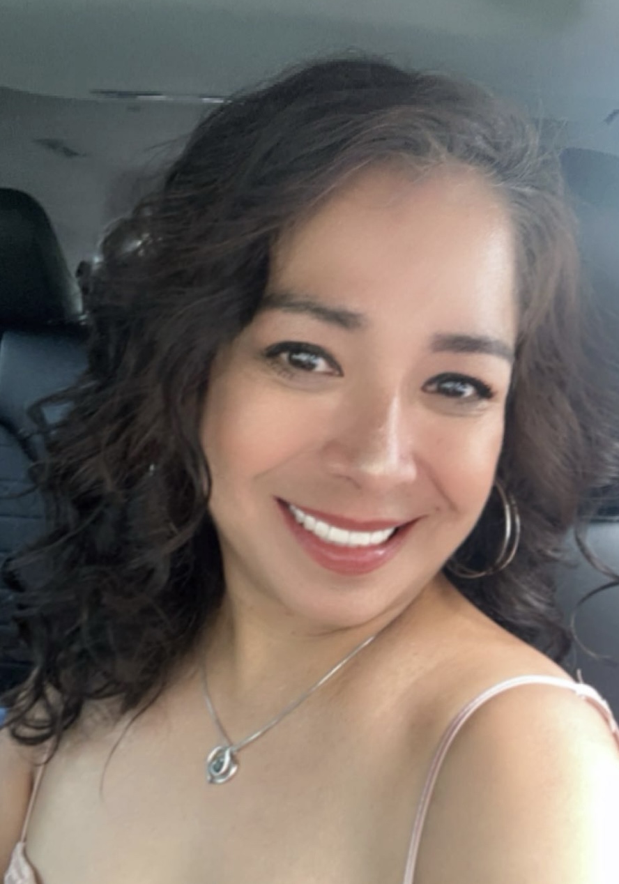 Headshot of Angelica Villa